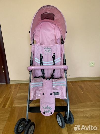 Коляска-трость