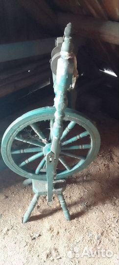 Прялка деревянная старинная