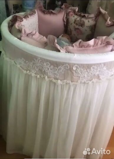 Юбочка- бортики на круглую овальную кроватку