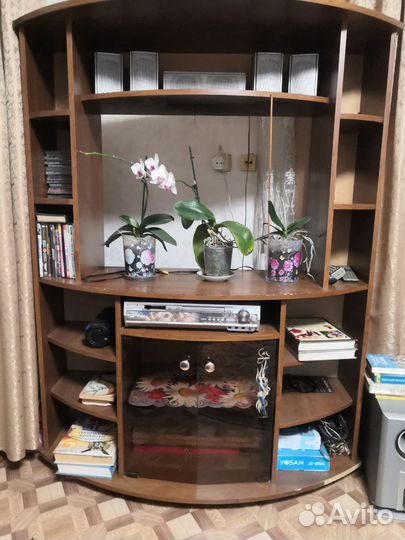 Тумба под тв