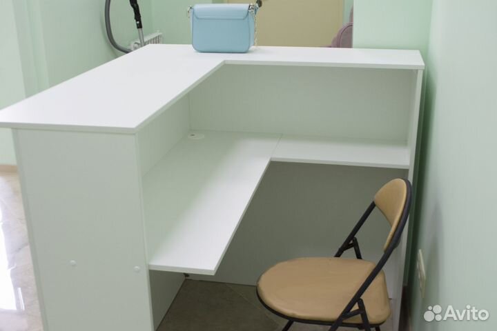 Ресепшн угловой эконом