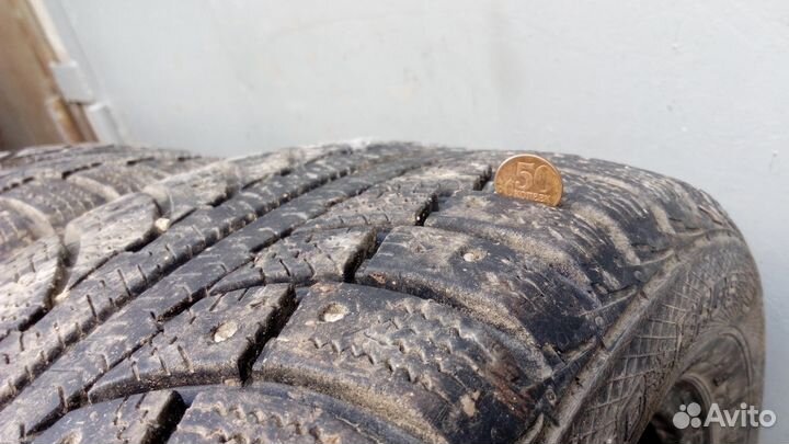 Gislaved Nord Frost V 205/55 R16
