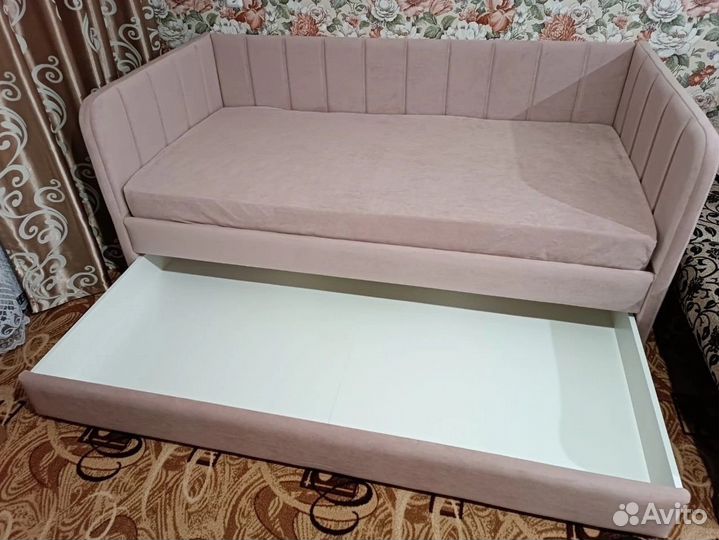Детская кровать диван