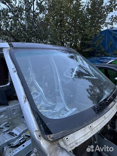 Стекло лобовое range rover 3 l322 оригинал