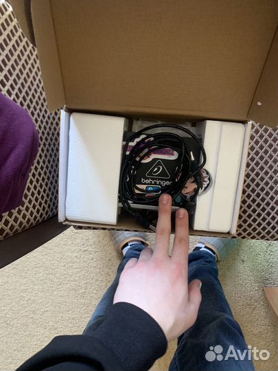 Внешняя звуковая карта behringer umc22