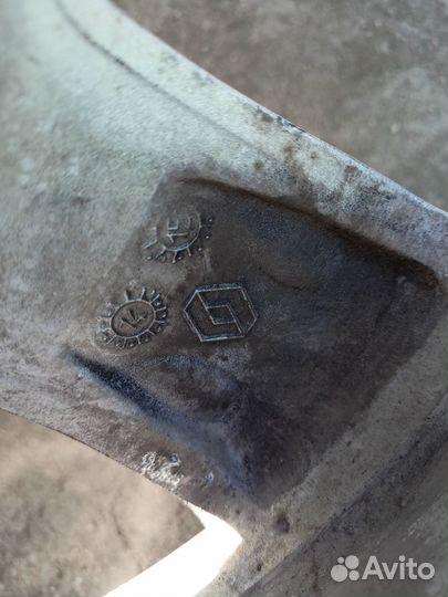 Колёса Nissan Almera, LADA Largus R15. Оригинал