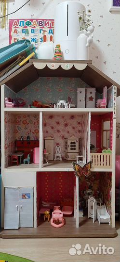 Домик кукольный