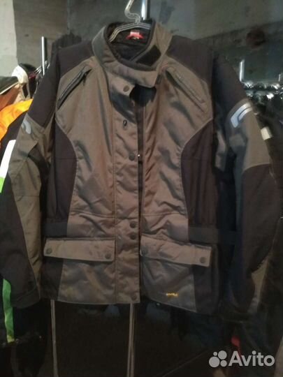 Мотокуртки текстиль