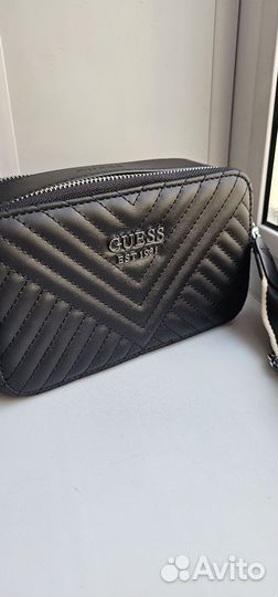 Сумка Guess черная