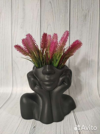 Интерьерная Ваза/Кашпо Мечтательница