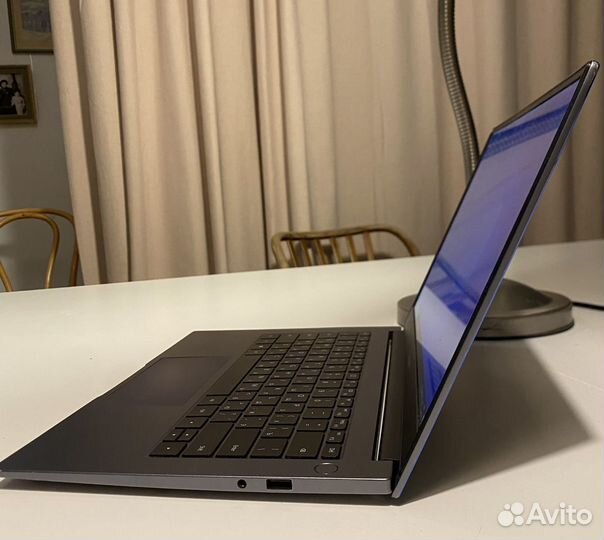 Ноутбук Honor magicbook 15 AMD Ryzen 5 3500u