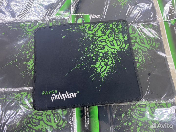 Игровой коврик Razer