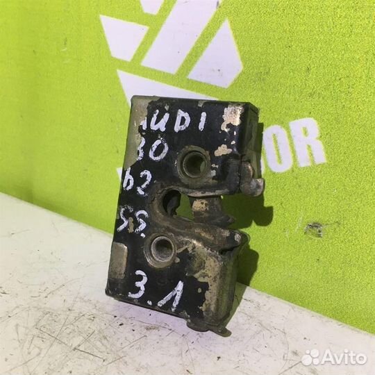 Замок двери задней левой Ауди 80 Б2
