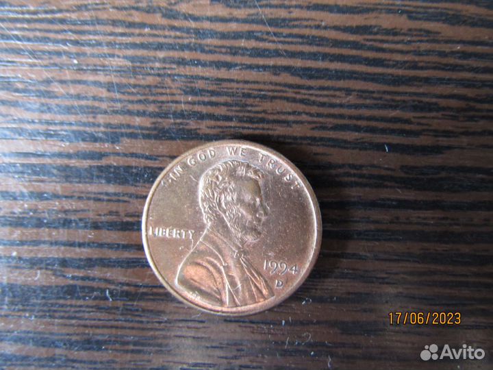 Иностранные монеты цены разные