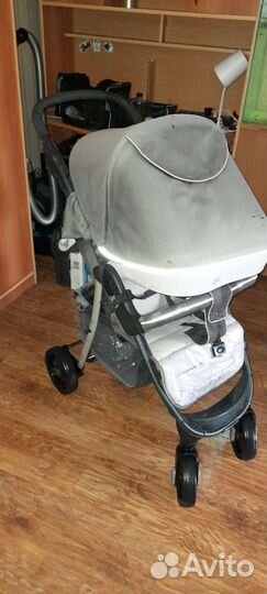 Прогулочная коляска