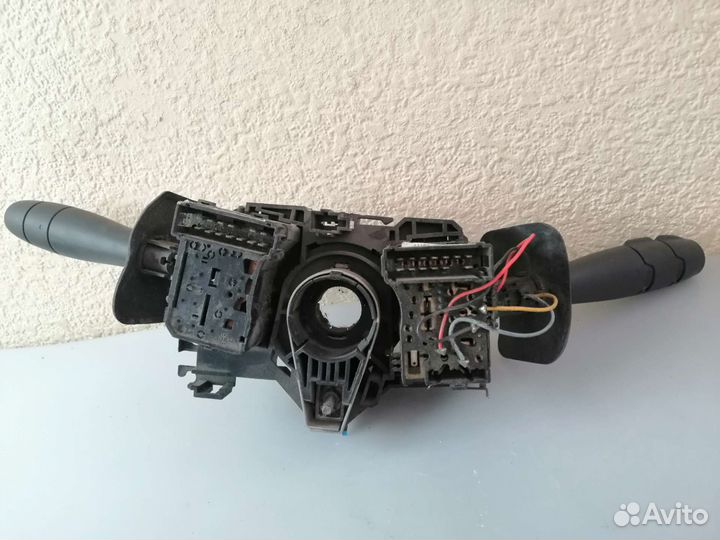 Подрулевой переключатель в сборе Renault Logan 1