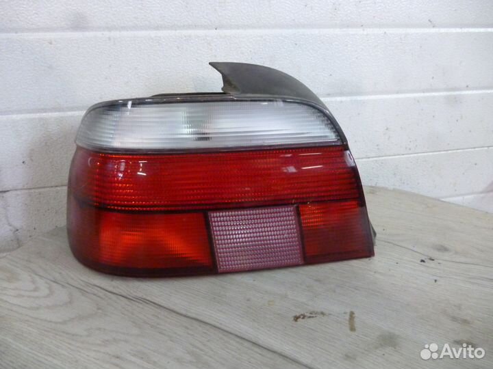 Фонарь задний левый Bmw 5 Е39