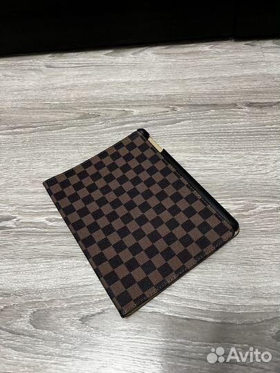 Чехол на планшет apple