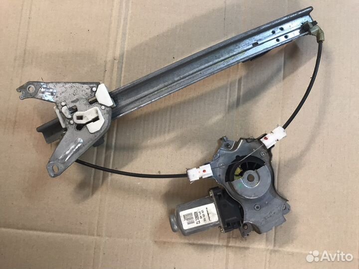 Стеклоподъемник задний левый Nissan Primera P12