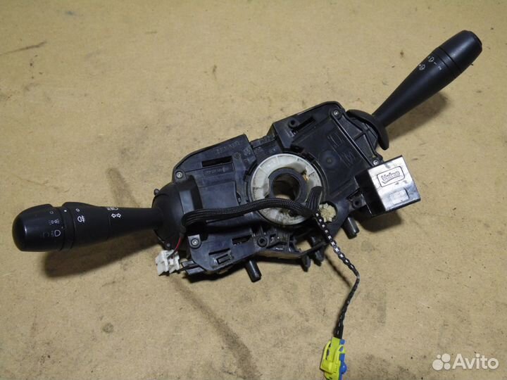 Блок подрулевых переключателей Рено Логан 2