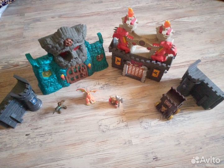 Крепость игровая с драконами