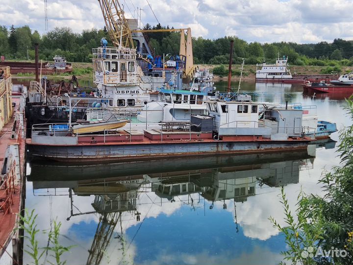 Катер полноразмерный для работы и отдыха