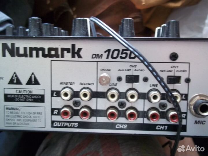 Микшерный пульт numark 1050