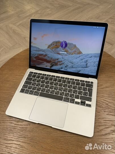 Apple macbook air 13 2020