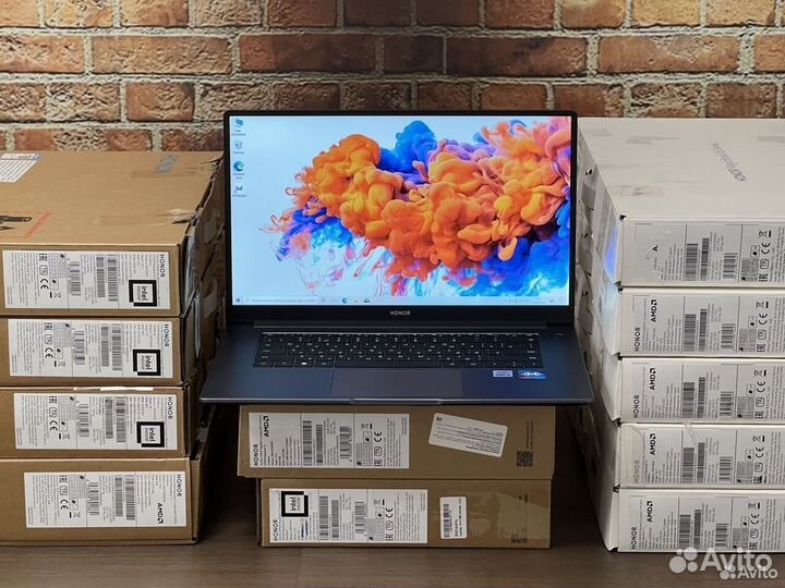 Ноутбуки новые и с витрин, гарантия, доставка