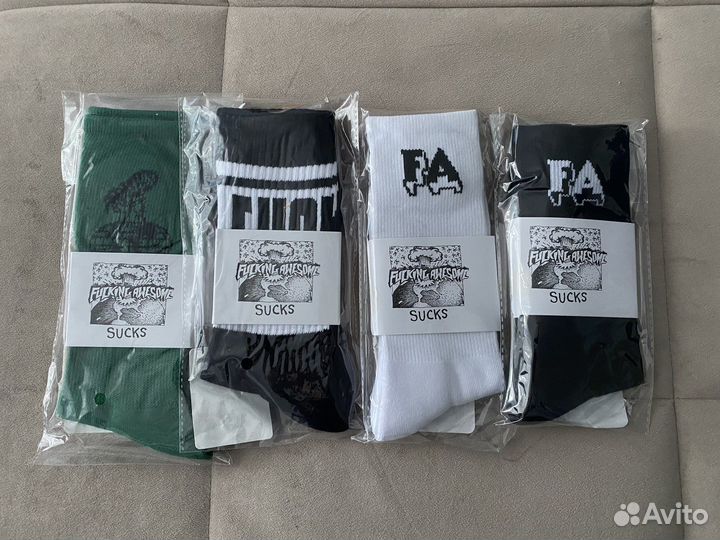 Носки fucking awesome