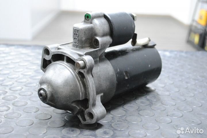 Генератор Volvo XC60, XC70, S80 2.4 Diesel б/у