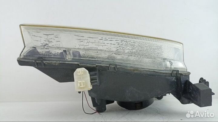 Фара левая Nissan X-Trail T30 2001