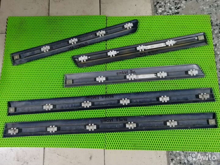 Молдинг двери Mercedes benz w210