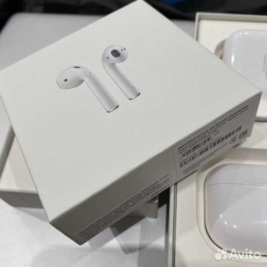 Наушники airpods