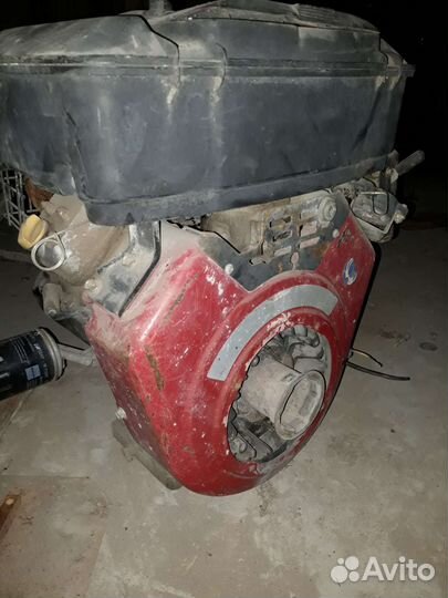 Двигатель briggs stratton vanguard V-Twin 18 HP