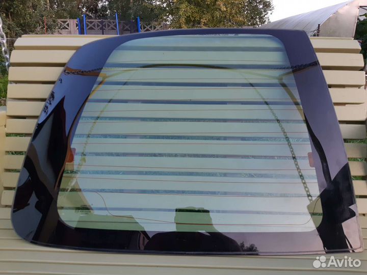 Стекло задней лев.двери,Хундай ш-1 2004г