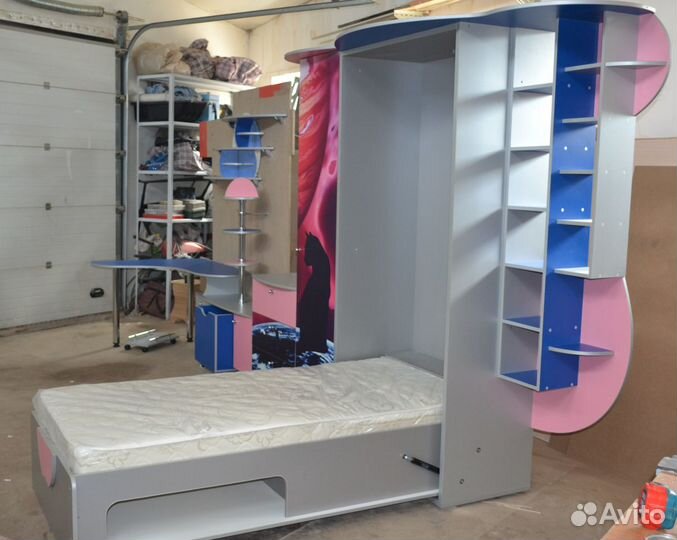 Мебель в детскую комнату