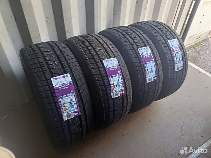 Tourador Winter Pro TSU1 285/40 R21 и 315/35 R21 106V