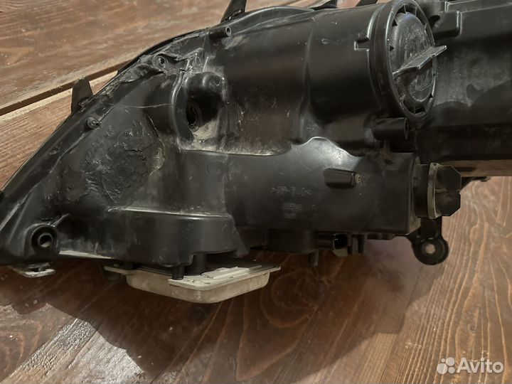 Правая фара Мерседес ML