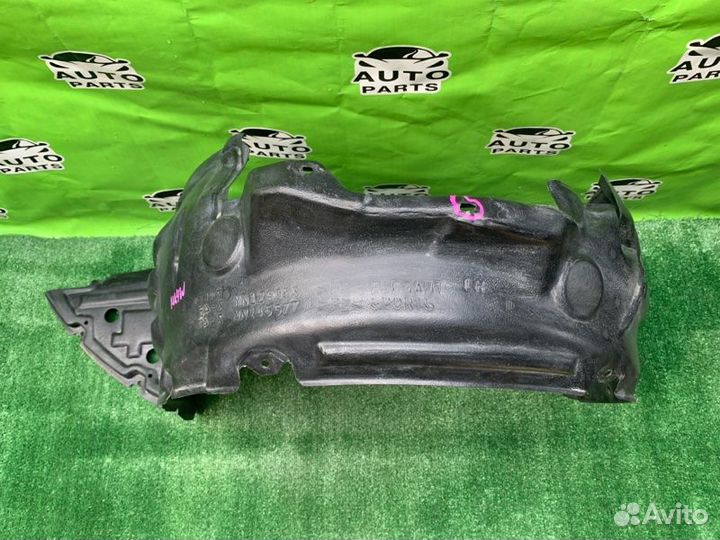 Подкрылок mitsubishi grandis NA4W 4G69 2007 Перед