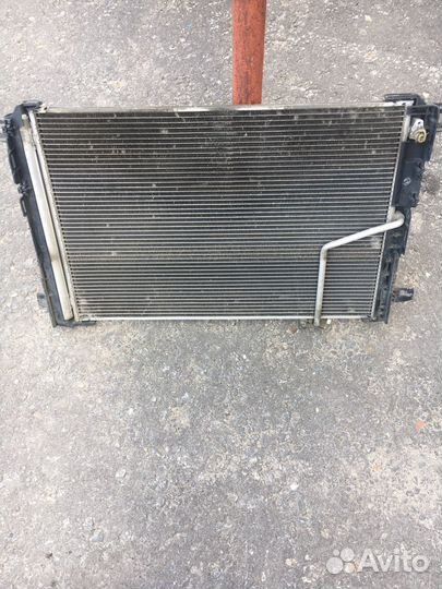 Радиатор кондиционера w204