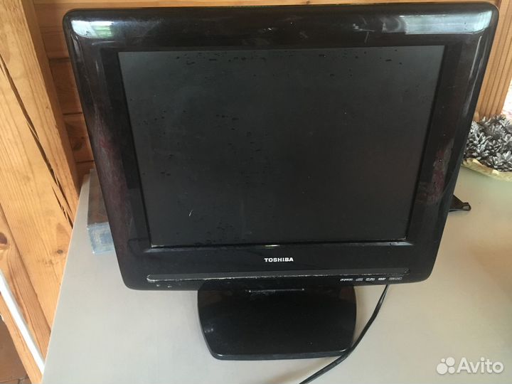 Телевизор Toshiba 15 sldt2