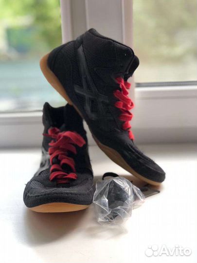 Борцовки Asics
