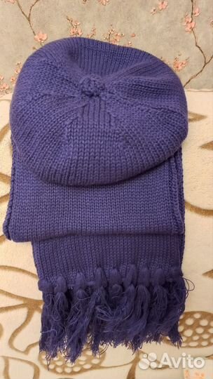 Берет и шарф комплект