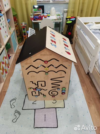 Бизиборд домик большой