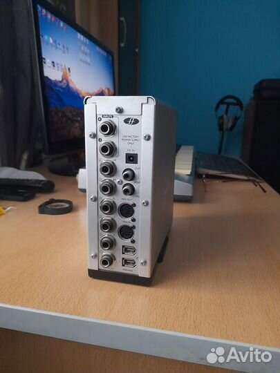 Внешняя звуковая карта Focusrite Saffire LE