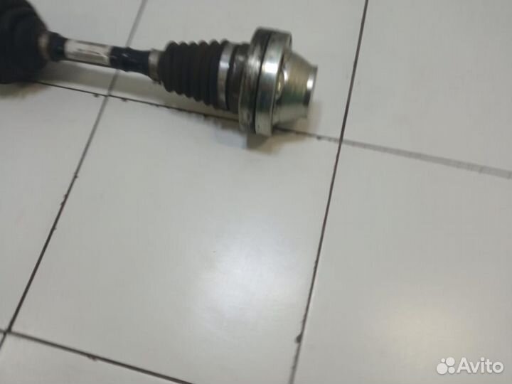 Привод передний Audi Q7 4LB