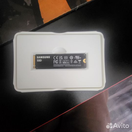 1000 гб SSD M.2 накопитель Samsung 980