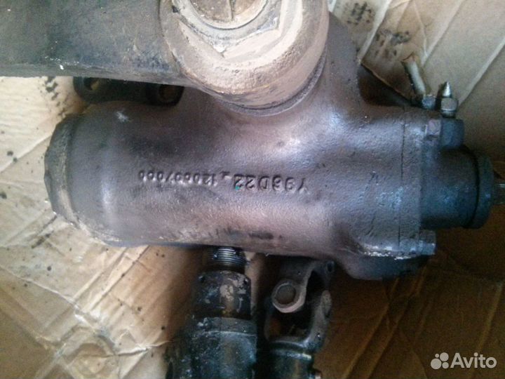 Рулевой Редуктор на Мицубиши Кантер