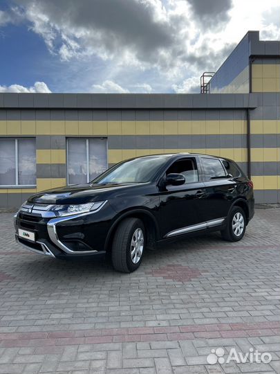 Mitsubishi Outlander 2.0 CVT, 2019, 110 000 км